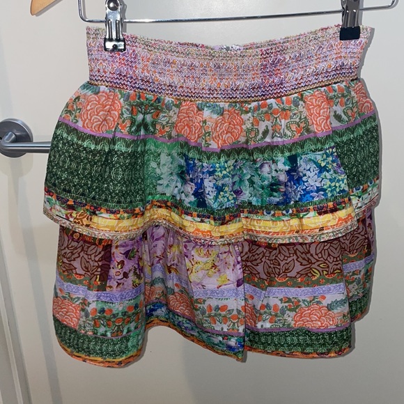 Alice + Olivia layered skirt - Picture 4 of 6